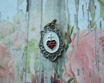 Schöne antike HEARTS HERZ von JESUS rot und weiß Emaille katholischen Anhänger Medaille 12x18mm religiösen katholischen Silber-Finish-Metall