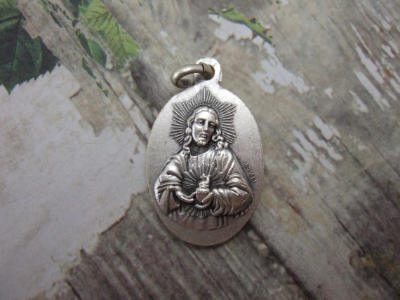 Blessed Virgin Mary QUEEN of PEACE medal 25mm sil… - image 2