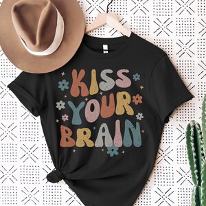 Lustiges SPED Lehrer Shirt, küss dein Gehirn, neuer Lehrer Geschenk, süßes Shirt für Lehrer, Gruppenlehrer Retro Tshirt, Sonderpädagogik