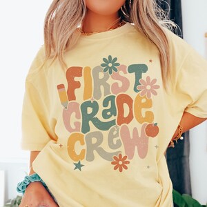 Retro First Grade Teacher Shirt, 1st Grade Teacher Shirt for First Day Of School, Kindergarten Teacher Tshirt, Preschool Teacher T-Shirt