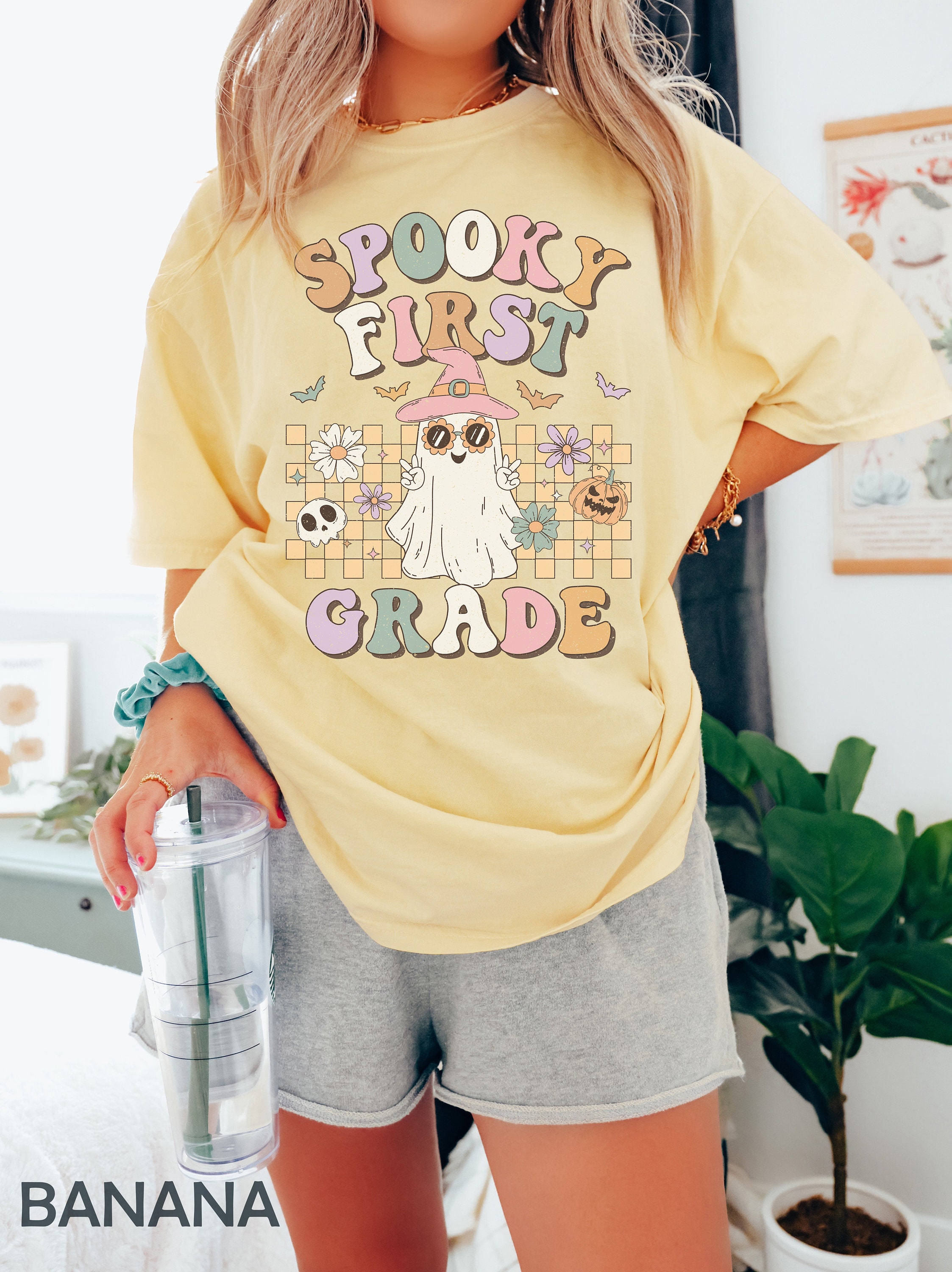 Discover Retro First Grade Teacher Halloween Shirt, Funny Fall 1st Grade Teacher Shirts, Ghost Halloween Kindergarten Teacher Tee, Preschool Teacher