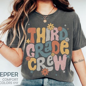 Retro Third Grade Teacher Shirt, 3rd Grade Teacher Shirt for First Day Of School, Kindergarten Teacher Tshirt, Preschool Teacher T-Shirt