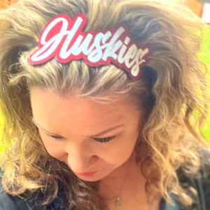 Diadema brillante personalizada, diadema elástica brillante personalizada, accesorio para el cabello con espíritu escolar, diadema brillante personalizada, regalo para maestros