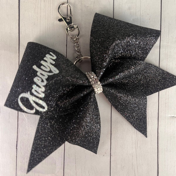 Keychain Cheer Bow Cheer Bag Tag Cheer Team Gift Personalized Cheer Bow Bag Tag Mini Cheer Bow with Name Custom Cheer Gift for Coach