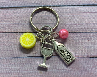 Personalised Gin Themed Keyring, Personalised Gin Keyring, Alcohol Themed Gift, Party Gift, Gin Drinker’s Gift