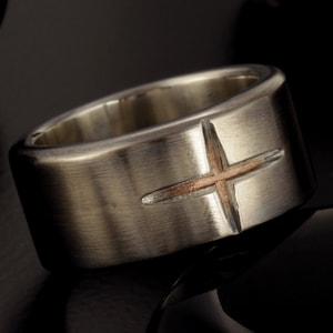 Sterling Silver Copper Men&#39;s Wedding Band, Unique Rustic Ring for Him, Anniversary Gift, Engraved Cross Ring - RS-1405