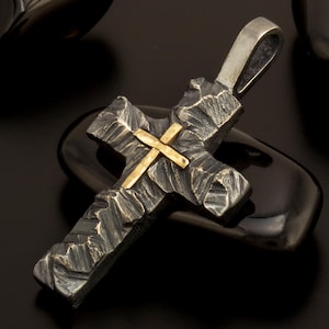 Kruishanger, herenkruis sterlingzilver handgemaakte hanger, zilver en 14K massief goud, handgemaakte kruishanger, kruissieraden P-117