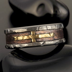 Rustikaler Herrenring, Silber Kupfer und 14K Solid Gold, Herrenkreuz Ring, Einzigartiger personalisierter Ring, Geschenk für Männer, RS-1417 Bild 3