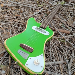 Archtop Acoustic/Electric Guitar "Chicago"