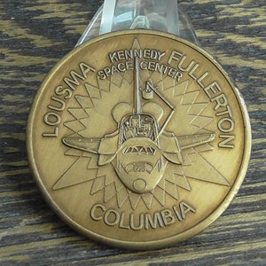 NASA Space Shuttle Columbia Kennedy Space Center Coin #335W