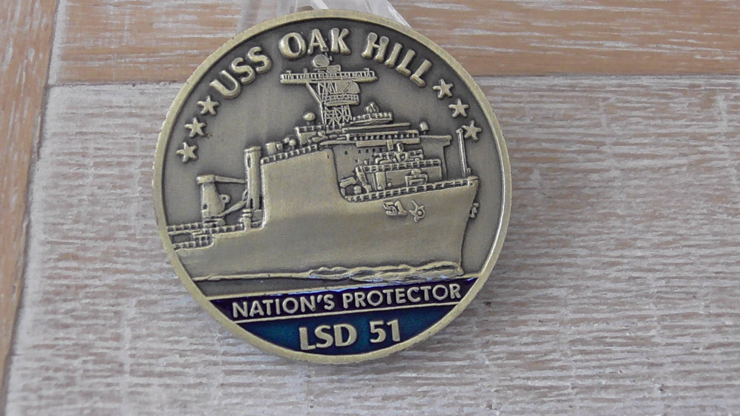 USN USS Oak Hill LSD 51 Nations Protector Challenge Coin #D238 - Etsy