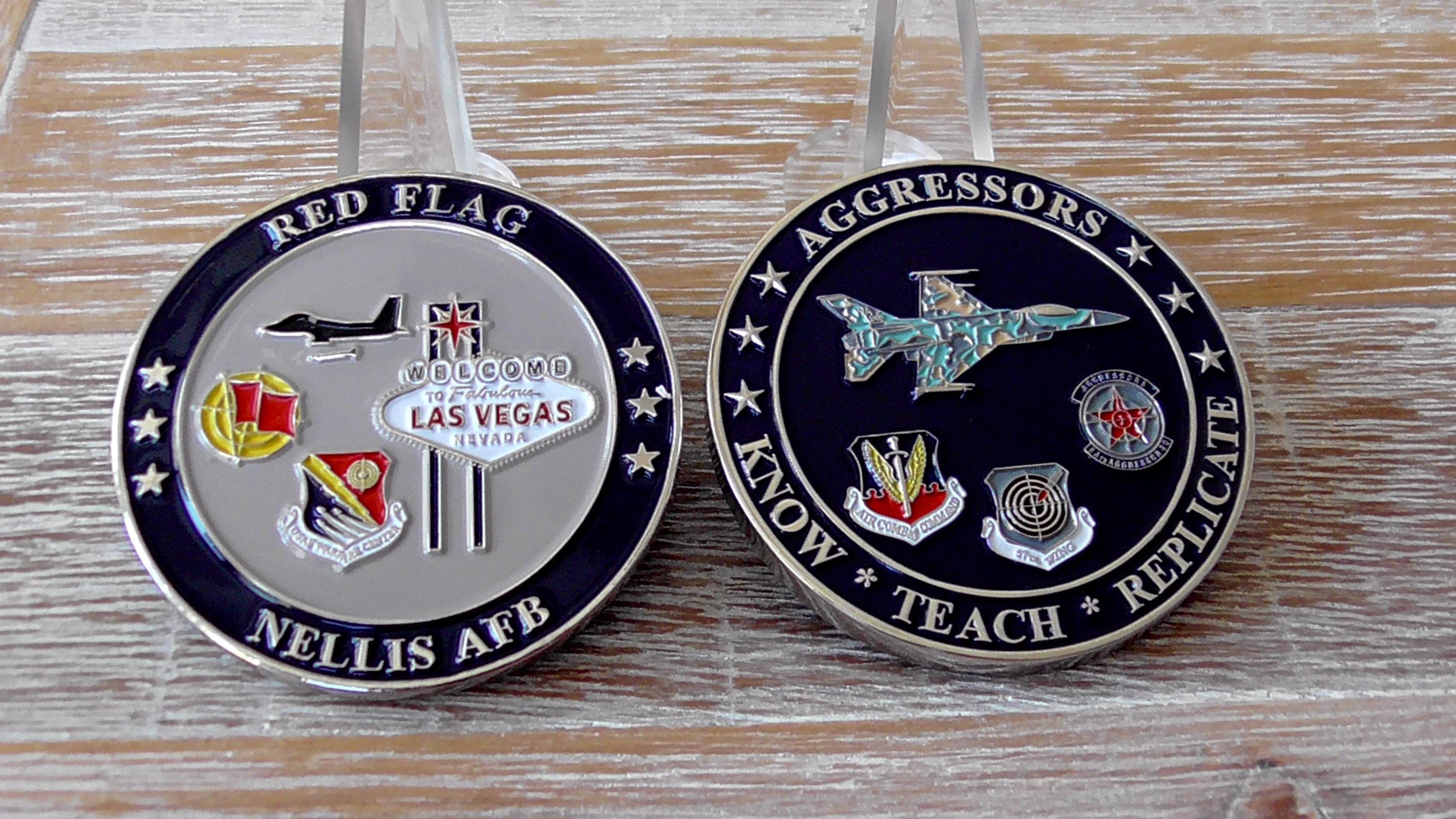 LAPD AS350 ヘリコプターパイロットバッジ United States Air Force Nellis AFB Las Vegas Red Flag 64th