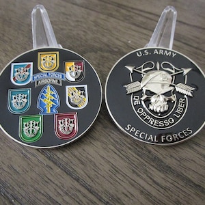 US Army Special Forces Group Airborne Green Berets Skull Challenge Coin