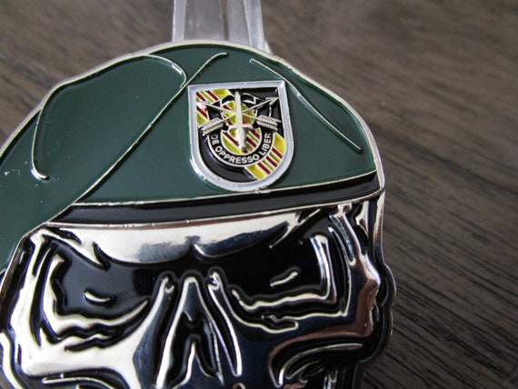 米陸軍特殊部隊群　グリーンベレー司令官（少将）チャレンジコイン Amazon.co.jp: 米陸軍特殊部隊チャレンジコイン グリーンベレー