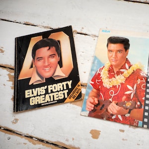 ELVIS Set Buch Elvis' 40 Größte einfache Gitarren Arrangements und Geschenk: Elvis Presley Blue Hawaii Soundtrack Vinyl sz/1397 buch sz/1409