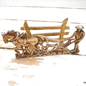 Soporte para cartas, soporte para servilletas de aleación vintage, pisapapeles de latón, soporte para servilletas con forma de caballo de granjero, caja para servilletas G04/1528