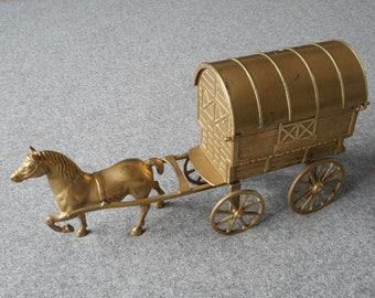 C.1940s Horse And Carriage brass vintage collectible figure E02/2293