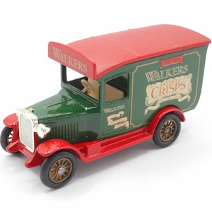 Vintage LLEDO small Diecast WALKERS potato Crisps Car / metal replica collectible Lledo model car die-cast  D1/1683