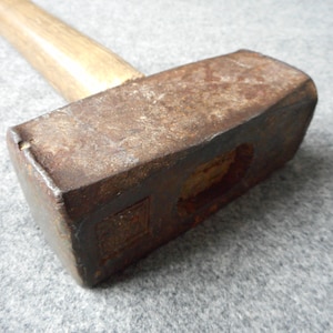 1940s Vintage 1.5 kg old Hammer, decorative tool G04/2314
