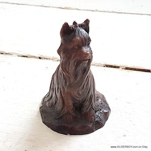 Figura de resina de perro Yorkshire Terrier Figura tradicional Figura coleccionable de perro para mujer de Priory Castings England O11/704