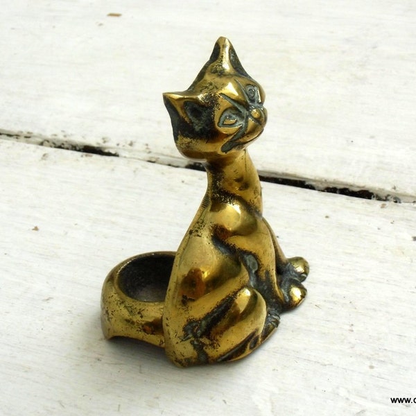 c1930s ASHTRAY CAT with BOWL the cat with basin metal  ashtray kitty hold bucket brass figurine ashtray  H05/379