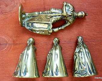Brass KNIGHT and 3 LADIES, brass ladies, brass knight, brass knight figurine, collectible brass knight figurine  knight women A00/052