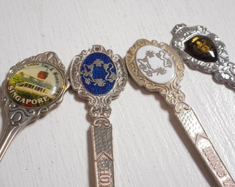 4 vintage spoons: Singapore, Hong Kong, Malaysia, spoon collectible souvenir collector sugar spoon D10/2326