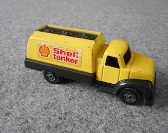 Corgi Cubs vintage Shell Tanker Diecast / Shell Tanker Yellow over Black 1970s corgi shell lorry shell truck yellow shell tanker D4/2132