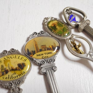 Collectible spoons: Los Angeles, New York, Alaska, gift collectible souvenir collector sugar spoon D10/2328