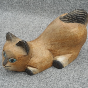 Handcrafted Wooden Kitten Figurine - Vintage Cat Sculpture for Collectors  F03/1864
