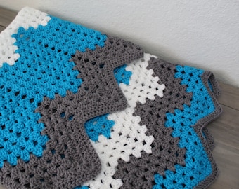 Baby blanket,Chevron handmade baby blanket,crochet baby blanket, handmade baby blanket, stroller blanket, carseat blanket, baby crib blanket