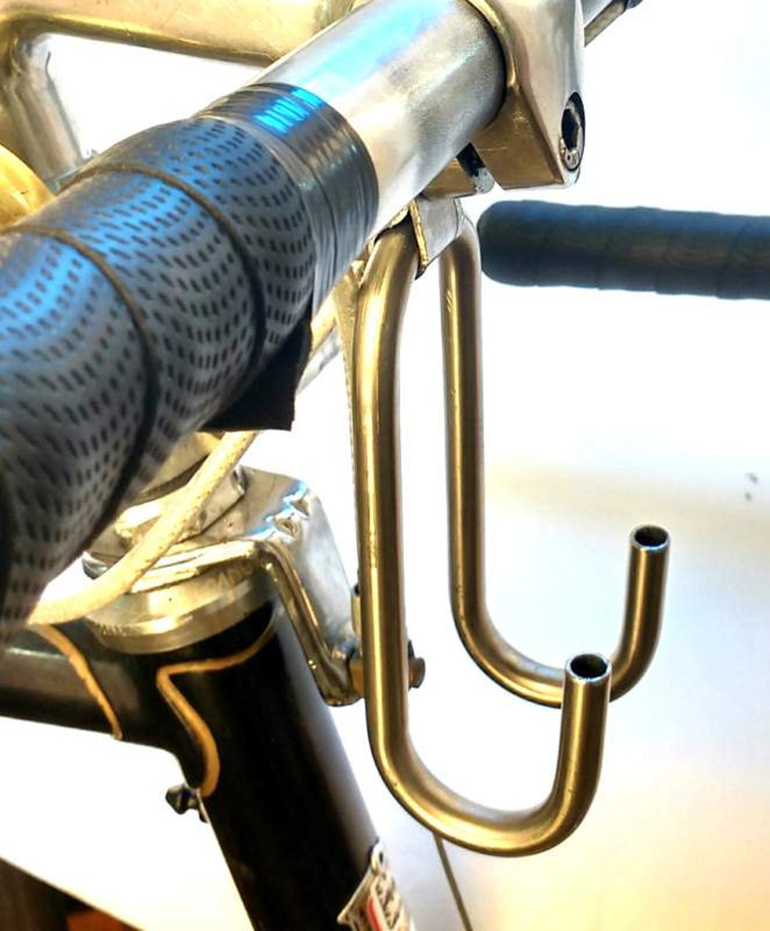 Nitto f16 hotsell handlebar bag supporter