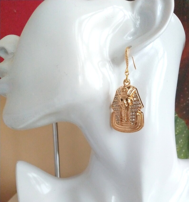 Pharaoh Rhinestone Bling Champagne Gold Earring and Necklace Set Statement Piece Ancient Egypt Style Stage Wear