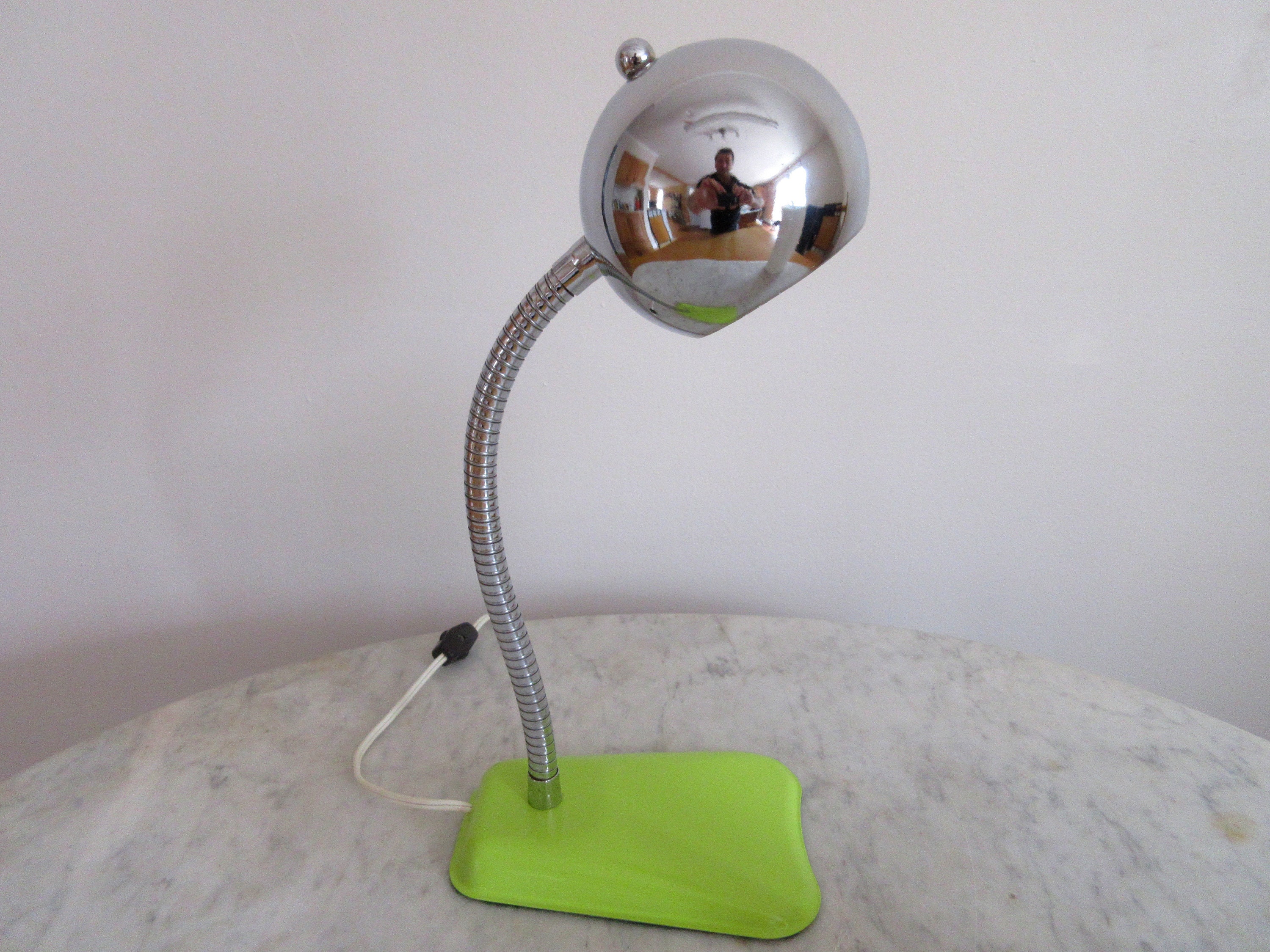 flexible table lamp