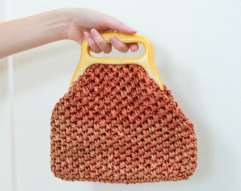 red straw bag | 60s raffia purse | bakelite handle bag | retro woven raffia straw bag