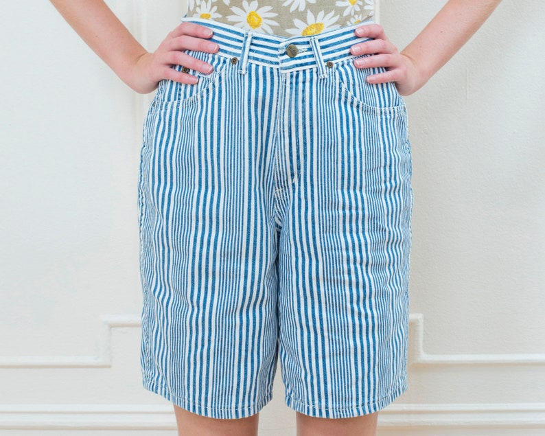 80s blue striped high waist denim shorts small 27 waist railroad stripe preppy high rise shorts chic denim striped twill jean shorts image 7