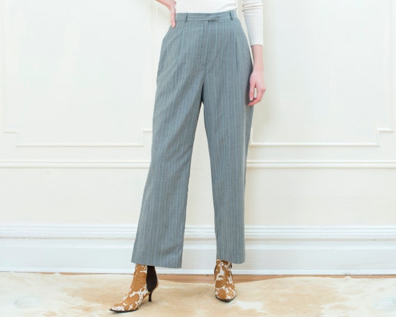 high waisted cropped khaki velvet straight leg trousers eddie bauer beige velvet preppy pants 90s tan velvet pants medium petite