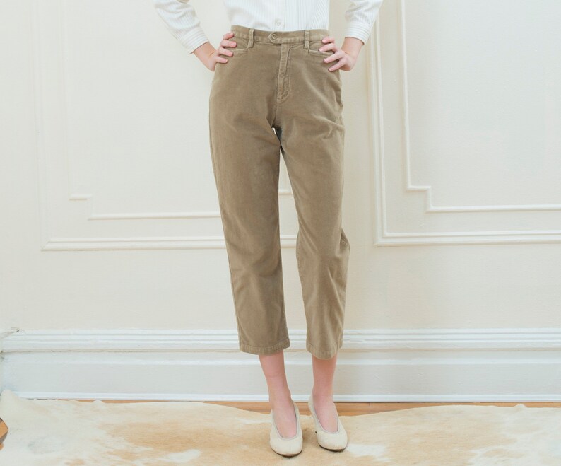 high waisted cropped khaki velvet straight leg trousers eddie bauer beige velvet preppy pants 90s tan velvet pants medium petite