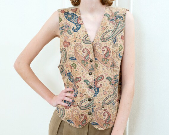 vintage tan paisley vest | 90s lizwear multicolor… - image 1