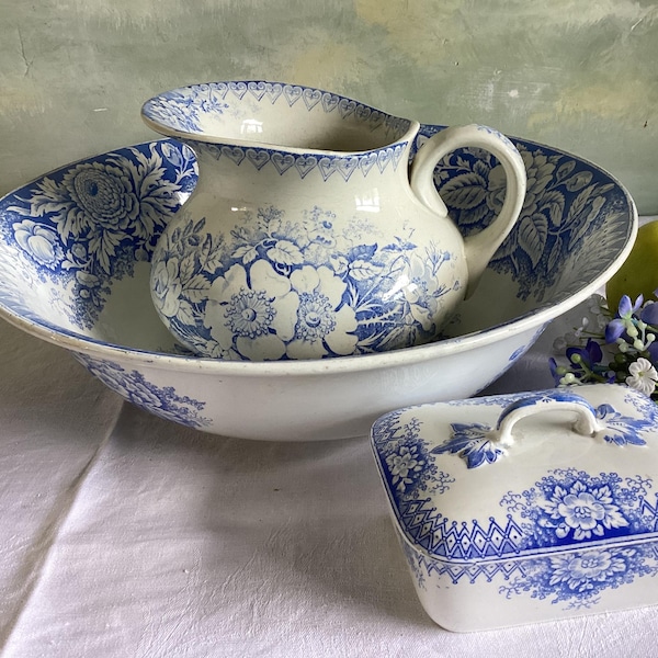 Gorgeous antique French wash basin set. Blue and white antique wash basin set - bowl, water pitcher and soap dish