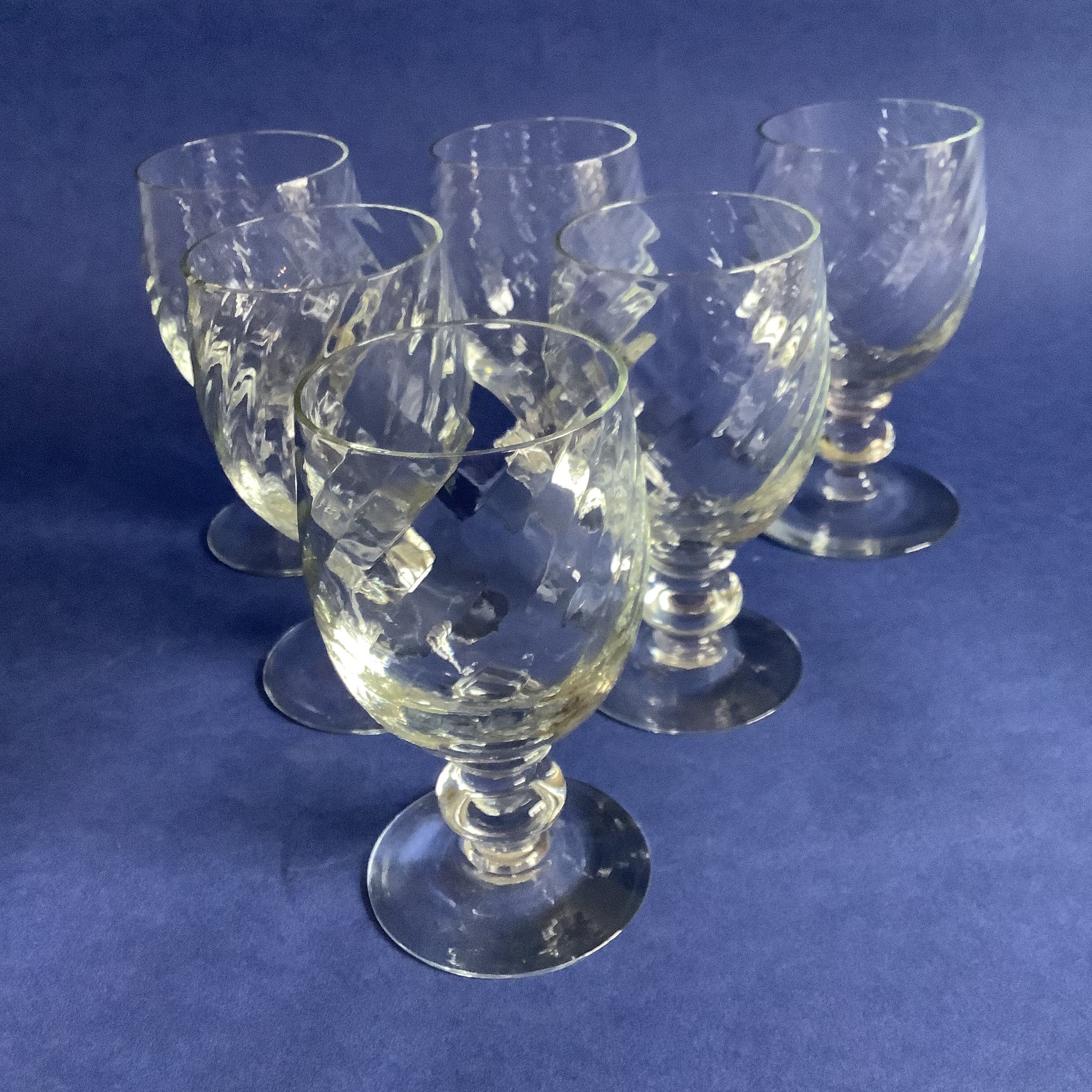 Lot de 6 Verres Vin ou d'eau Français Millésimés.