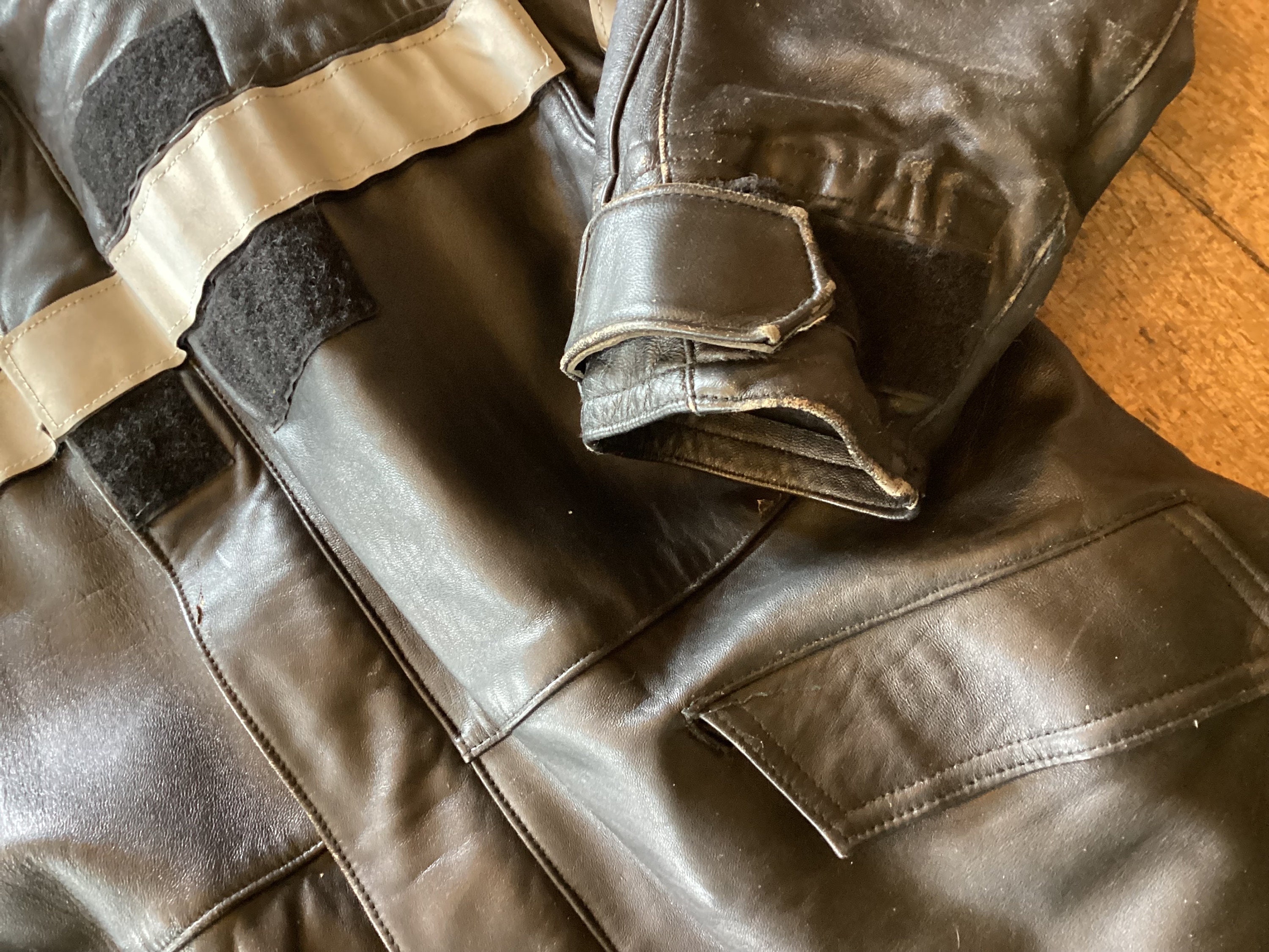 Free Shipping ! Vintage French Firefighters Leather Jacket Free Shipping ! Vintage French Firefighters Leather Jacket