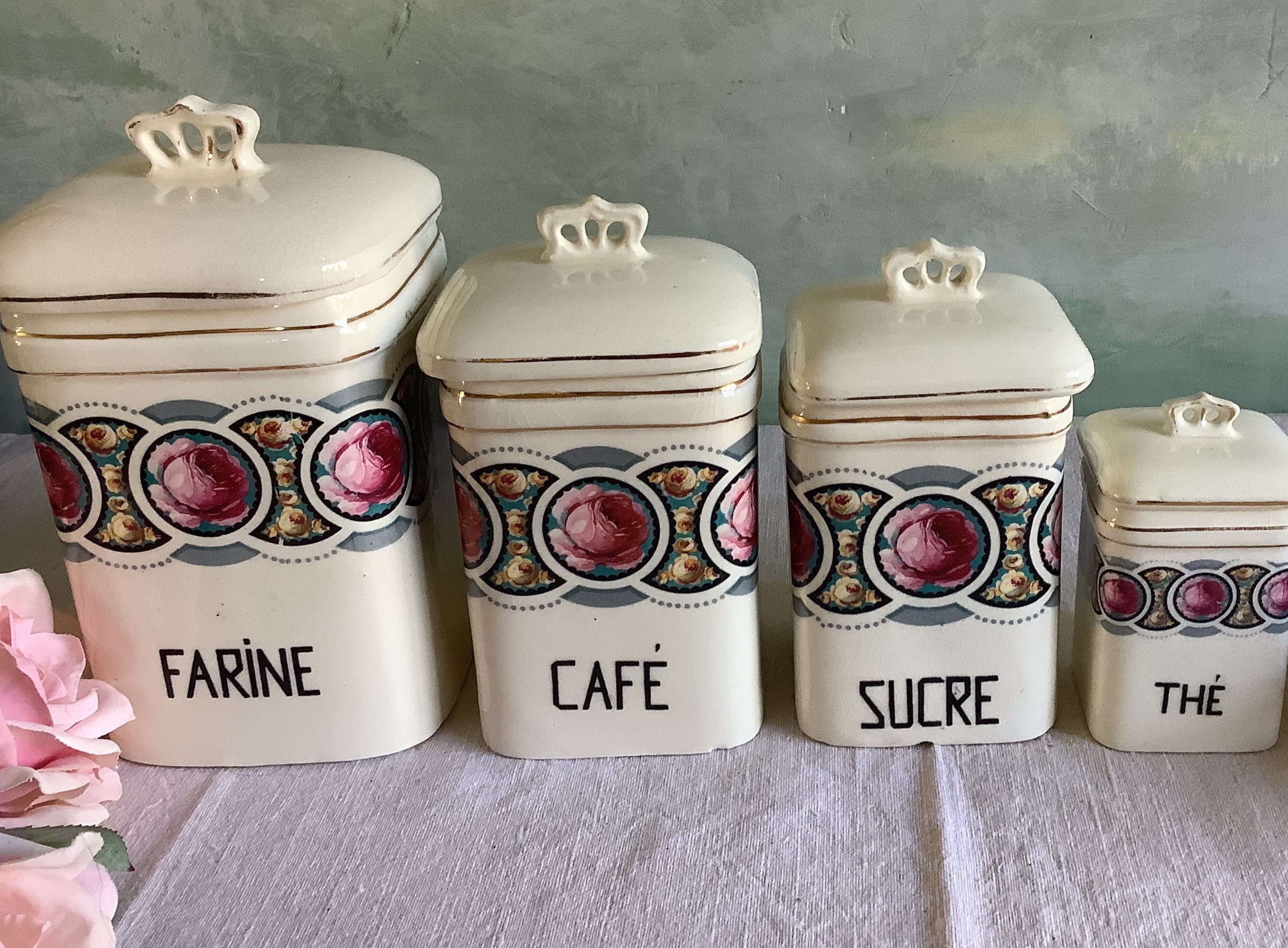 Set 4 Bidons de Français Millésimés.4 avec Des Roses. Pots Rangement en Porcelaine Bocaux Millésimés