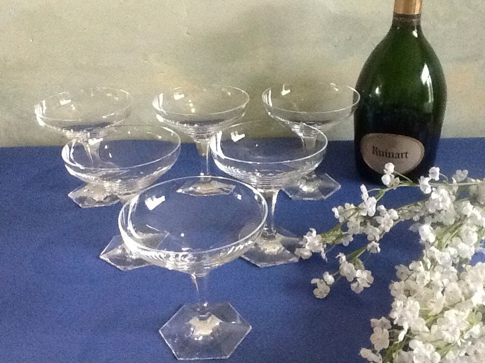 Lot de 6 coupes a champagne ancienne