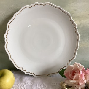 Large vintage French porcelain serving plate by prestigious Jammet Seignolles of Limoges. White and gold serving plate with scalloped edge.
