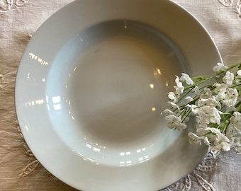 Powder blue pasta or soup plates. Vintage French Sarreguemines « assiettes creuses ». Set of 4 pale blue porcelain plates. Perfect condition