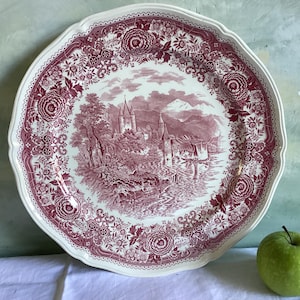 Große Servierplatte aus Porzellan von Villeroy & Boch, Burgenland Design in rot und weiß. Exzellenter Zustand.