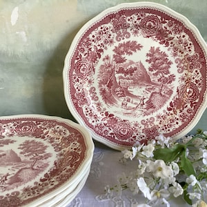 Set of 6 soup, pasta or salad plates, vintage plates from Villeroy & Boch, Burgenland design in red and white. Excellent condition.