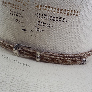 Horsehair hat band, Cinnamon-white, Cowboy horse hair hat band, Side buckle, Cowboy hat band, Western hat band, 3 strand narrow design