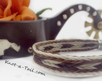 Horsehair bracelet, REVERSIBLE, bracelet, Real horsehair, flat braid, natural horsehair, Horse lovers bracelet, Western Horsehair,Cowgirl